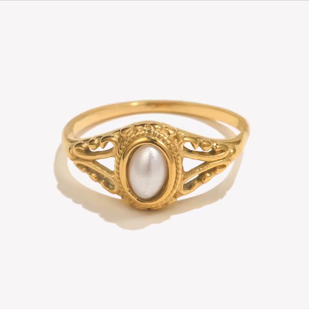 Pearl Ring 18K Gold Plated Stainless Steel Size 8 - Picture 7 of 15